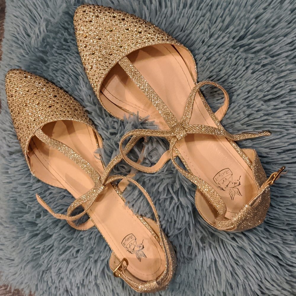 Ashley A strappy flats worn once